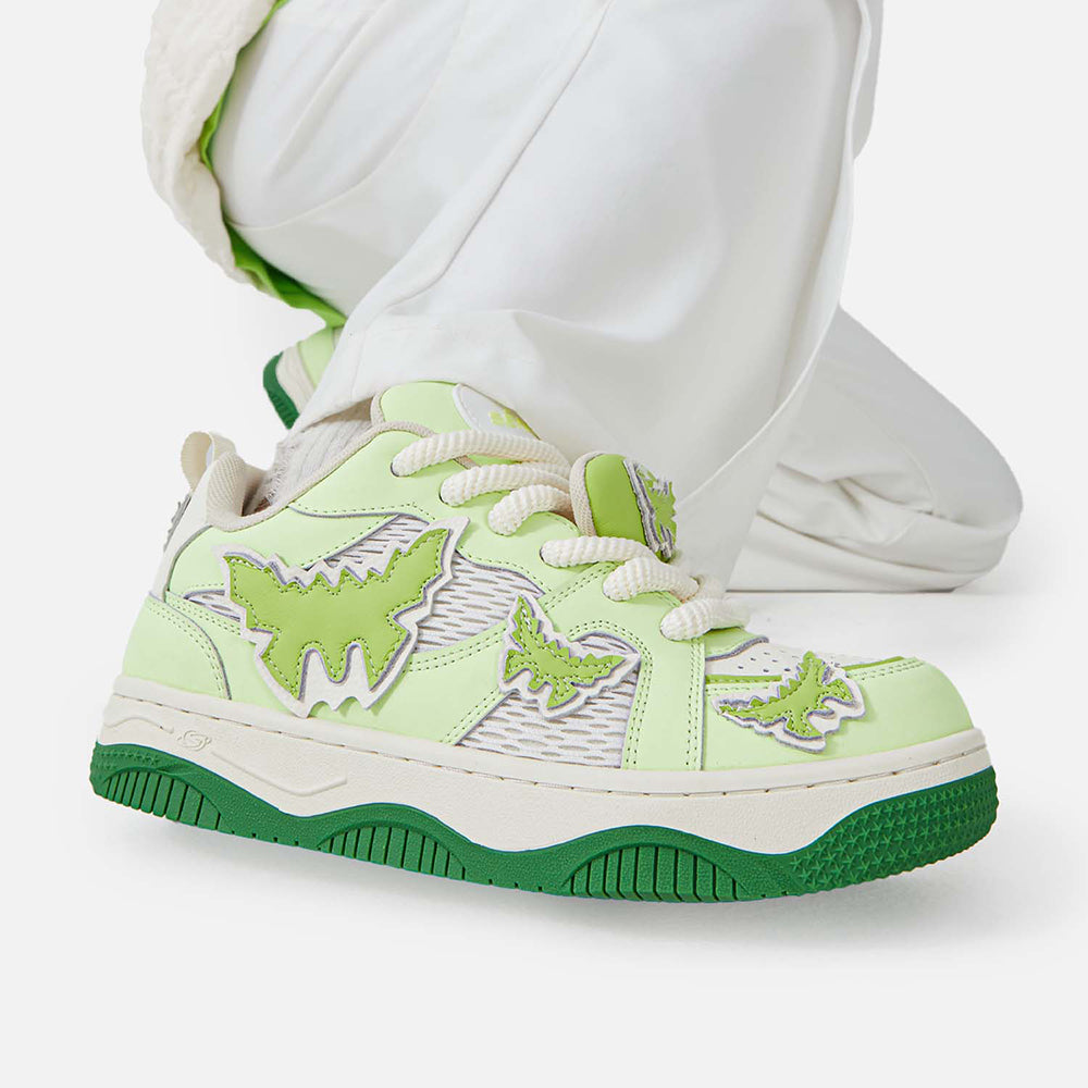 Women’s Green Street Sneakers – Trendy Low-Top Casual Shoes